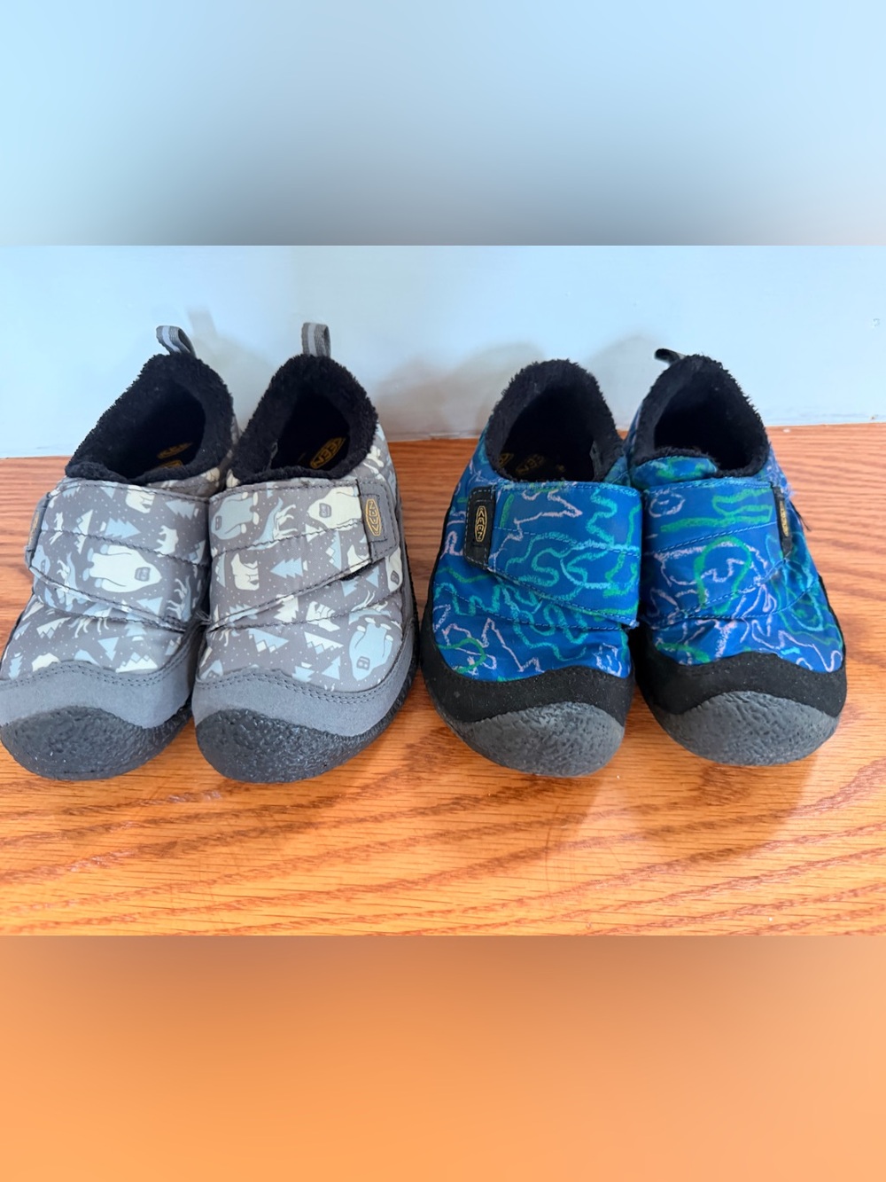 Bundle Keen Kids Howser Slippers 11T x2